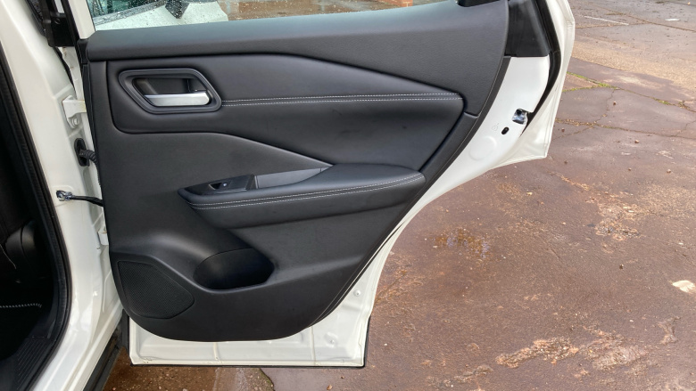 Nissan Qashqai 1.3 DiG-T MH 158 Acenta Premium 5dr Xtronic Petrol Hatchback